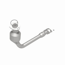Load image into Gallery viewer, Magnaflow 09-12 Chevrolet Malibu 3.6L Direct Fit Converter - Additional View 12