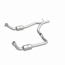 Load image into Gallery viewer, Magnaflow 09-14 Ford E-250 4.6L Direct Fit Converter - Back View