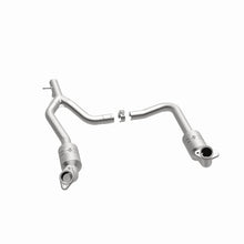 Load image into Gallery viewer, Magnaflow 09-14 Ford E-250 4.6L Direct Fit Converter - Installation View