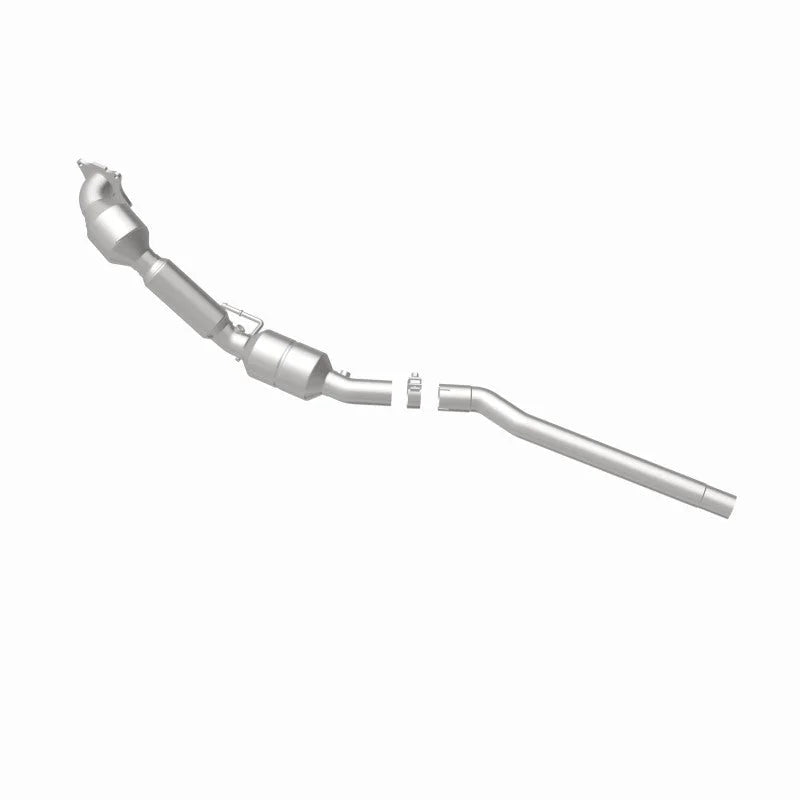 Magnaflow 09-15 CC L4 2 OEM Underbody Direct Fit Converter - Back View