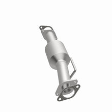 Load image into Gallery viewer, Magnaflow 09-15 Chevrolet Traverse 3.6L Direct Fit Converter - Additional View 10