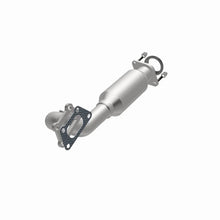 Load image into Gallery viewer, Magnaflow 10-11 Cadillac CTS 3.0L Direct Fit Converter - Additional View 10