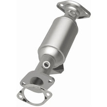 Load image into Gallery viewer, Magnaflow 10-11 Soul 1.6L Underbody Direct Fit Converter - Additional View 9