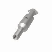 Load image into Gallery viewer, Magnaflow 10-12 Ford Fusion 2.5L Direct Fit Converter - Additional View 7