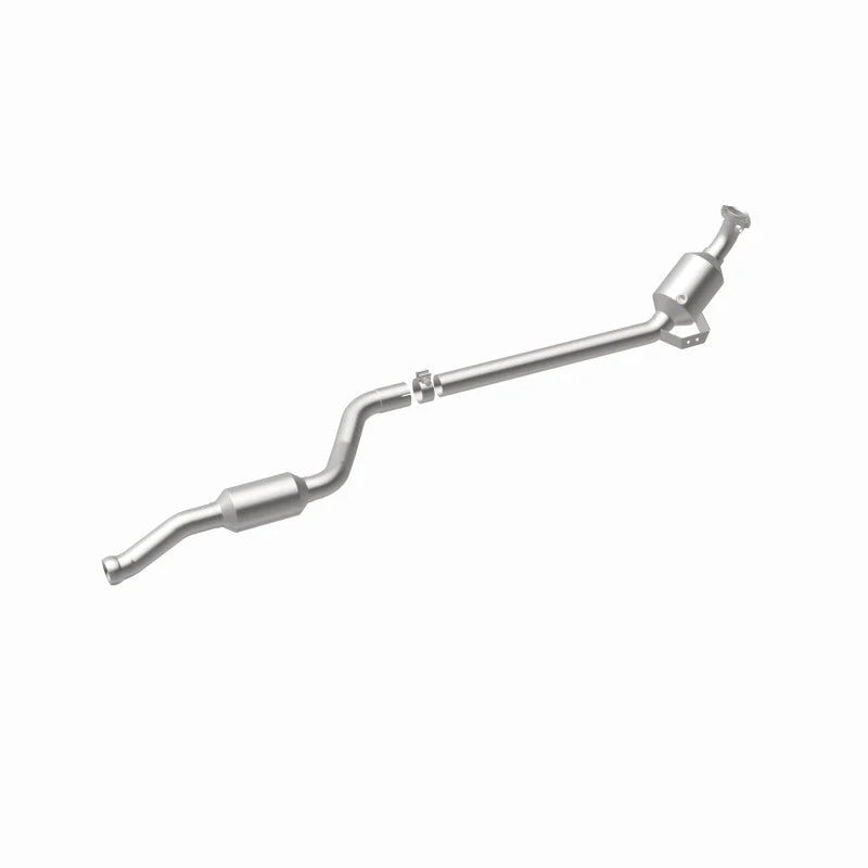 Magnaflow 10-12 GLK350 V6 3.5 OEM Underbody Direct Fit Converter - Additional View 10