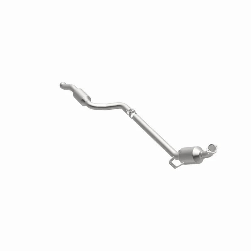 Magnaflow 10-12 GLK350 V6 3.5 OEM Underbody Direct Fit Converter - Additional View 11