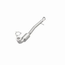Load image into Gallery viewer, Magnaflow 10-12 Range Rover V8 5 OEM Underbody Direct Fit Converter - Additional View 11