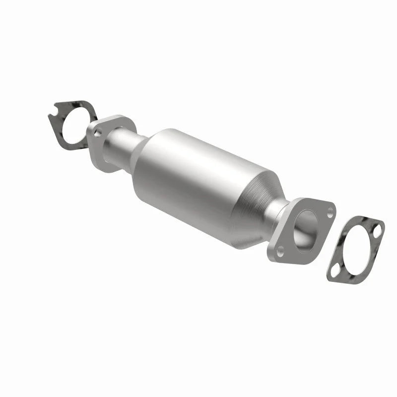 Magnaflow 10-13 Hyundai Santa Fe 2.4L Direct Fit Converter - Installation View