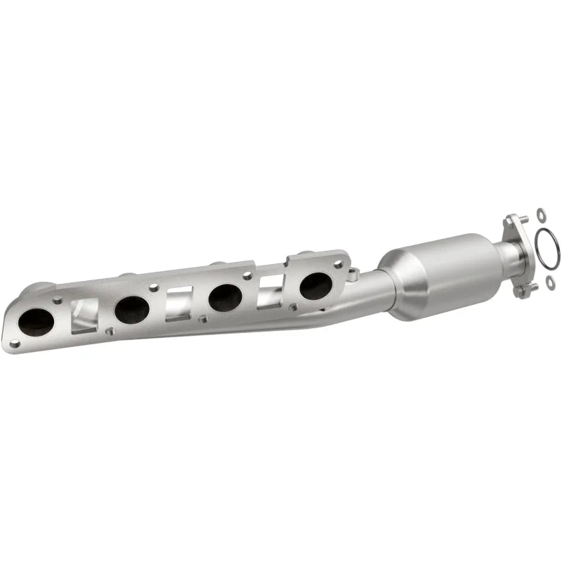 Magnaflow 11-13 QX56 V8 5.6 OEM Manifold Direct Fit Converter - Main Product View