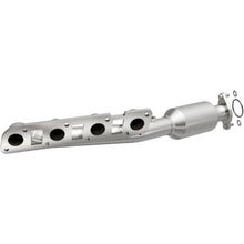 Load image into Gallery viewer, Magnaflow 11-13 QX56 V8 5.6 OEM Manifold Direct Fit Converter - Main Product View