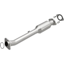 Load image into Gallery viewer, Magnaflow 11-13 QX56 V8 5.6 OEM Underbody Direct Fit Converter - Main Product View