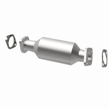 Load image into Gallery viewer, Magnaflow 11-13 Sorento 2.4L Underbody Direct Fit Converter - Additional View 15