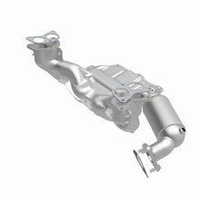 Load image into Gallery viewer, Magnaflow 11-13 Subaru Forester California Grade CARB Compliant Direct-Fit Catalytic Converter - Additional View 5