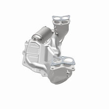Load image into Gallery viewer, Magnaflow 11-13 Subaru Forester California Grade CARB Compliant Direct-Fit Catalytic Converter - Additional View 12