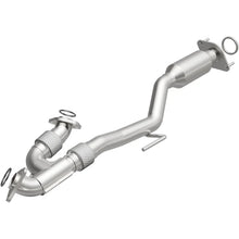 Load image into Gallery viewer, Magnaflow 11-14 Quest 3.5 Underbody Direct Fit Converter - Main Product View