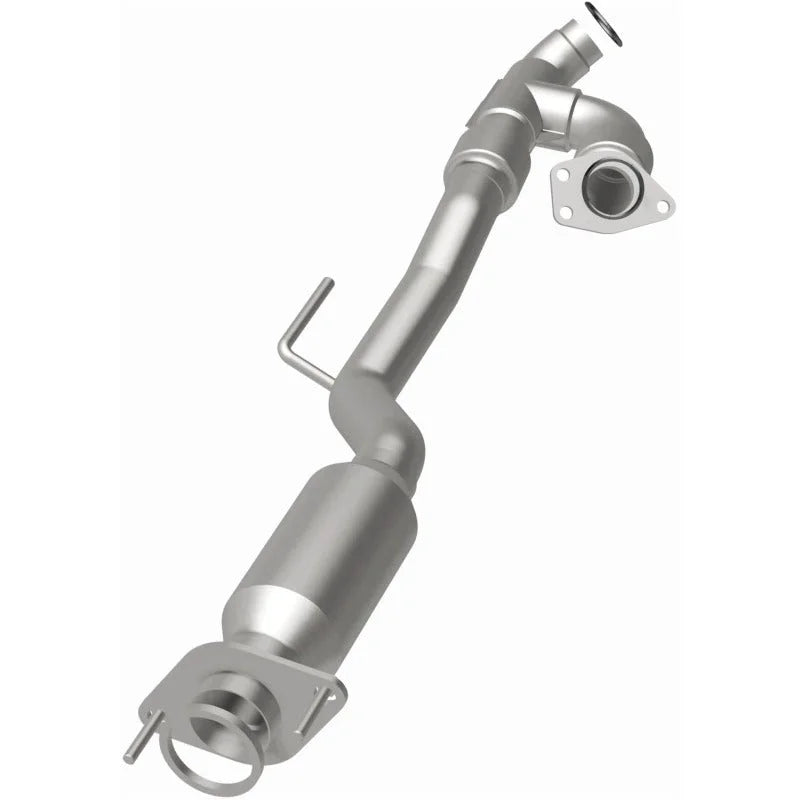 Magnaflow 11-14 Quest 3.5 Underbody Direct Fit Converter - Back View
