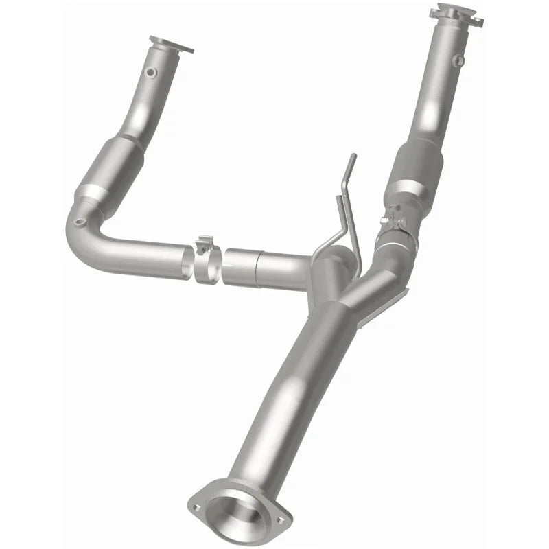 Magnaflow 11-15 Chevrolet Silverado 2500 HD 6.0L Direct Fit Converter - Additional View 5