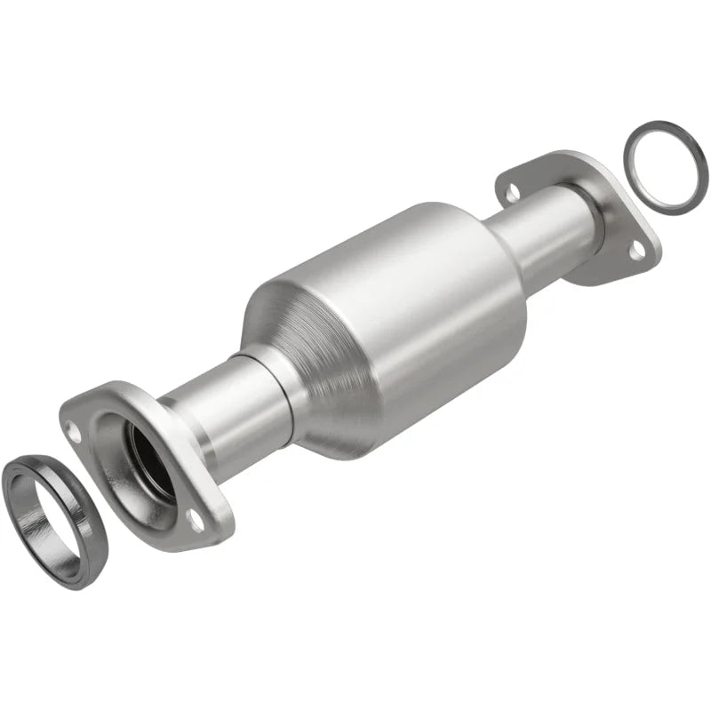 Magnaflow 11-15 Sienna 3.5 Underbody Direct Fit Converter - Main Product View