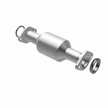 Load image into Gallery viewer, Magnaflow 11-15 Sienna 3.5 Underbody Direct Fit Converter - Additional View 8