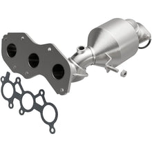 Load image into Gallery viewer, Magnaflow 11-15 Toyota Sienna 3.5L Direct Fit Converter - Main Product View