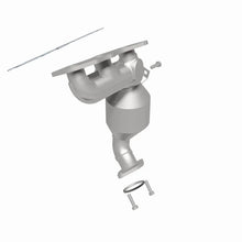 Load image into Gallery viewer, Magnaflow 11-15 Toyota Sienna 3.5L Direct Fit Converter - Additional View 8