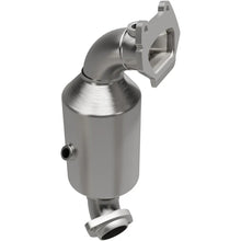 Load image into Gallery viewer, Magnaflow 11-16 Dodge Grand Caravan 3.6L Direct Fit Converter - Main Product View