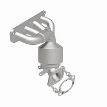 Load image into Gallery viewer, Magnaflow 11-16 Hyundai Elantra L4 1.8L OEM Manifold Direct Fit Catalytic Converter - Additional View 8