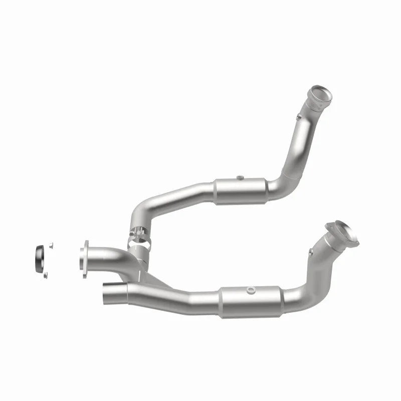 Magnaflow 11-17 Ford F-250 Super Duty 6.2L Direct Fit Converter - Side View