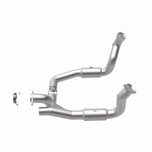 Load image into Gallery viewer, Magnaflow 11-17 Ford F-250 Super Duty 6.2L Direct Fit Converter - Side View