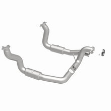Load image into Gallery viewer, Magnaflow 11-17 Ford F-250 Super Duty 6.2L Direct Fit Converter - Additional View 6