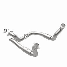 Load image into Gallery viewer, Magnaflow 11-17 Ford F-250 Super Duty 6.2L Direct Fit Converter - Additional View 11