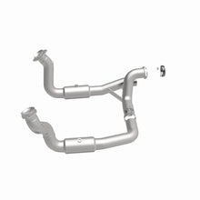 Load image into Gallery viewer, Magnaflow 11-17 Ford F-250 Super Duty 6.2L Direct Fit Converter - Additional View 12