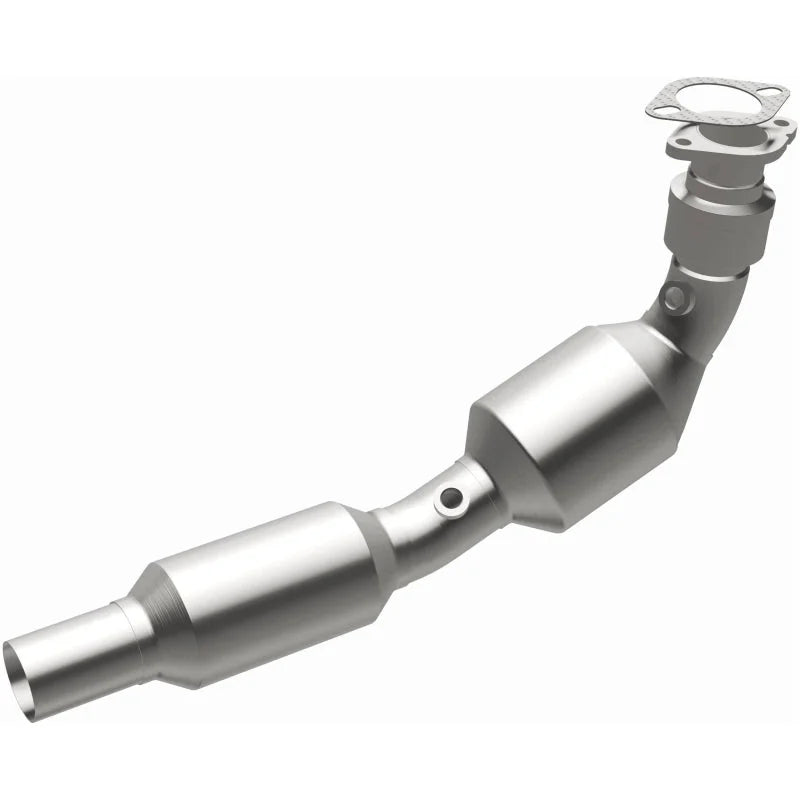 Magnaflow 12-15 Chevrolet Camaro 6.2L Direct Fit Converter - Side View