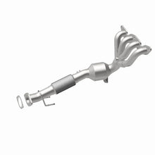 Load image into Gallery viewer, Magnaflow 12-15 Ford Focus 2.0L Direct Fit Converter - Installation View
