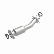 Load image into Gallery viewer, Magnaflow 12-15 Toyota Sienna 3.5L Direct Fit Converter - Side View