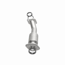 Load image into Gallery viewer, Magnaflow 12-15 Toyota Sienna 3.5L Direct Fit Converter - Additional View 5