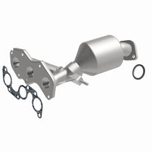Load image into Gallery viewer, Magnaflow 12-15 Venza 3.5 Manifold Direct Fit Converter - Additional View 12