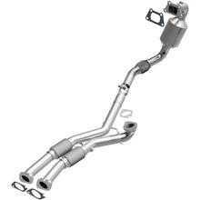 Load image into Gallery viewer, Magnaflow 12-16 Cadillac SRX 3.6L Direct Fit Converter - Main Product View