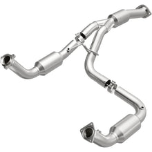 Load image into Gallery viewer, Magnaflow 12-17 Chevrolet Express 3500 6.0L Direct Fit Converter - Main Product View