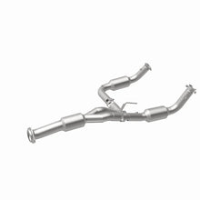 Load image into Gallery viewer, Magnaflow 12-17 Chevrolet Express 3500 6.0L Direct Fit Converter - Installation View