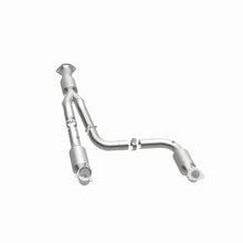 Load image into Gallery viewer, Magnaflow 12-17 Chevrolet Express 3500 6.0L Direct Fit Converter - Additional View 6