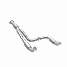 Load image into Gallery viewer, Magnaflow 12-17 Chevrolet Express 3500 6.0L Direct Fit Converter - Additional View 15