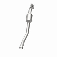 Load image into Gallery viewer, Magnaflow 13-15 Dodge Durango V6 3.6L OEM Grade / EPA Compliant Direct-Fit Catalytic Converter - Additional View 5
