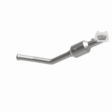 Load image into Gallery viewer, Magnaflow 13-15 Dodge Durango V6 3.6L OEM Grade / EPA Compliant Direct-Fit Catalytic Converter - Additional View 15