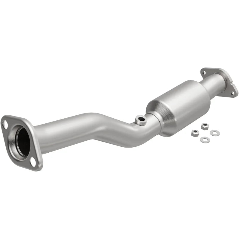 Magnaflow 13-15 Sentra 1.8 Underbody Direct Fit Converter - Main Product View