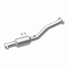 Load image into Gallery viewer, Magnaflow 13-15 Sentra 1.8 Underbody Direct Fit Converter - Additional View 11
