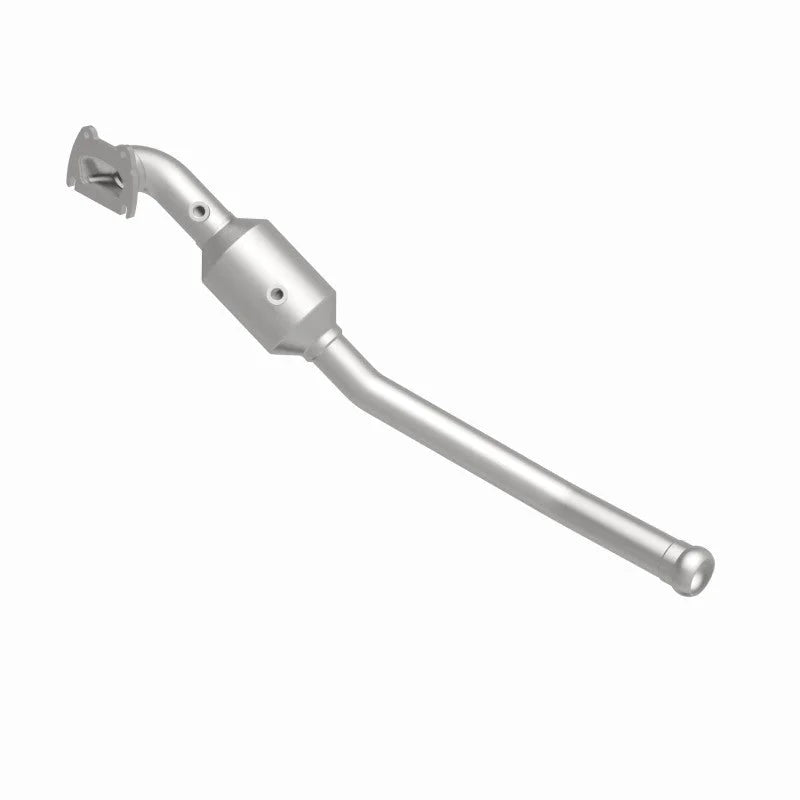 Magnaflow 13-17 Jeep Grand Cherokee 3.6L Direct Fit Converter - Side View