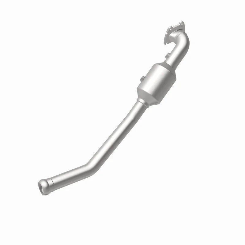 Magnaflow 13-17 Jeep Grand Cherokee 3.6L Direct Fit Converter - Additional View 7