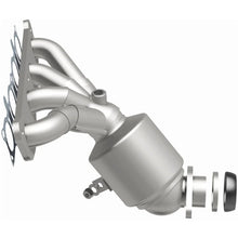 Load image into Gallery viewer, Magnaflow 13-17 Nissan Sentra 1.8L Direct-Fit Catalytic Converter - Installation View