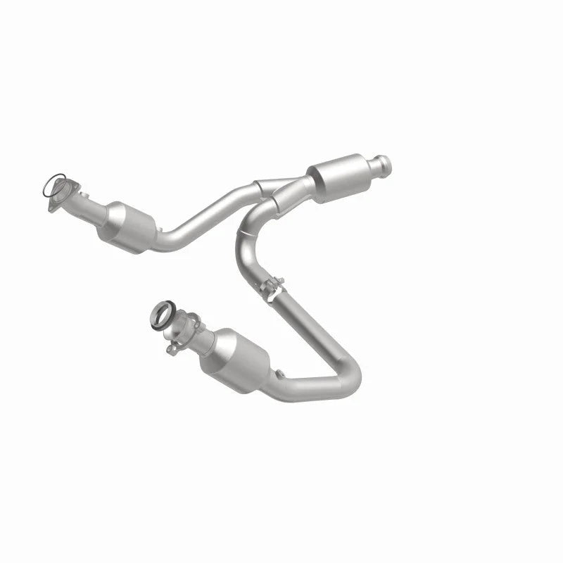 Magnaflow 14-15 Chevrolet Silverado 1500 Underbody 4.3L / 5.3L Direct-Fit Catalytic Converter - Additional View 5